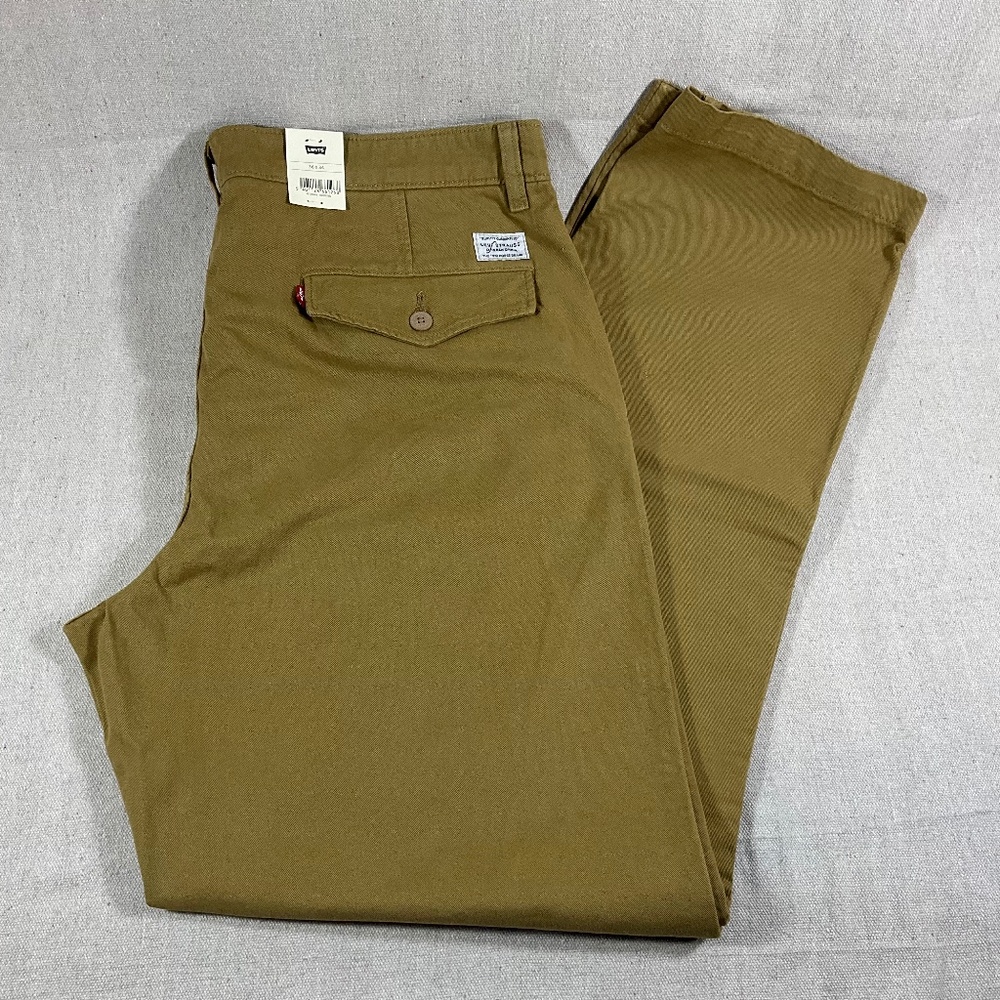 Levi's Men's XX Chino Authentic Relaxed Pants Size: 36x 34 IRREGULAR